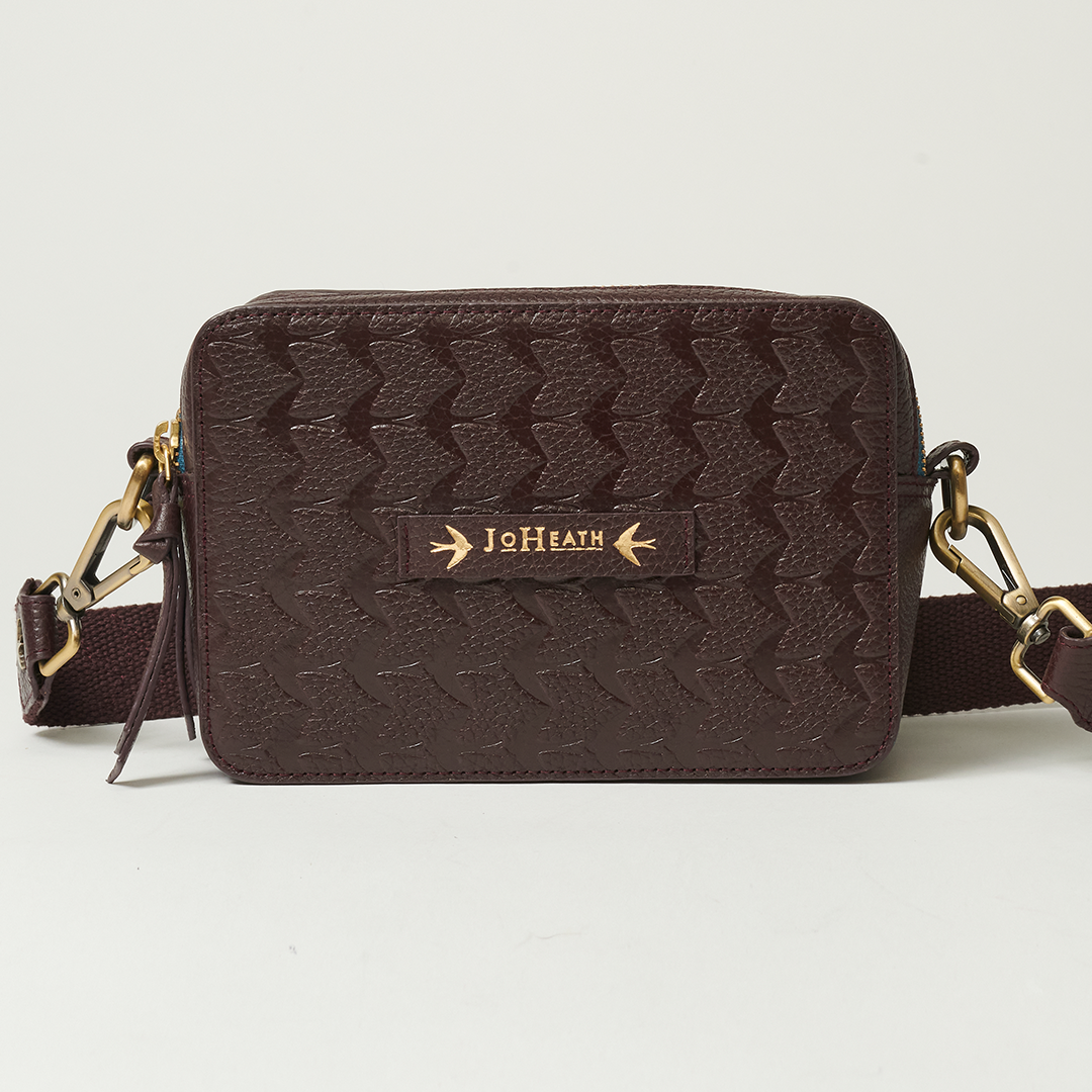 Swan Camera Bag - Burgundy