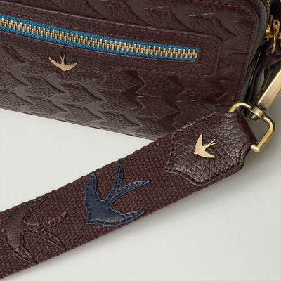 Swan Camera Bag - Burgundy